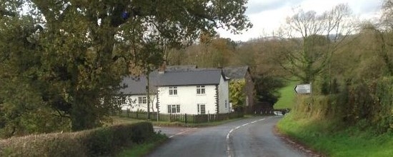 Landweg in Wales tijdens motortoertocht