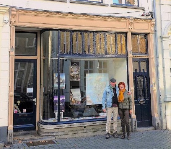 kantoor motour in Bergen op Zoom