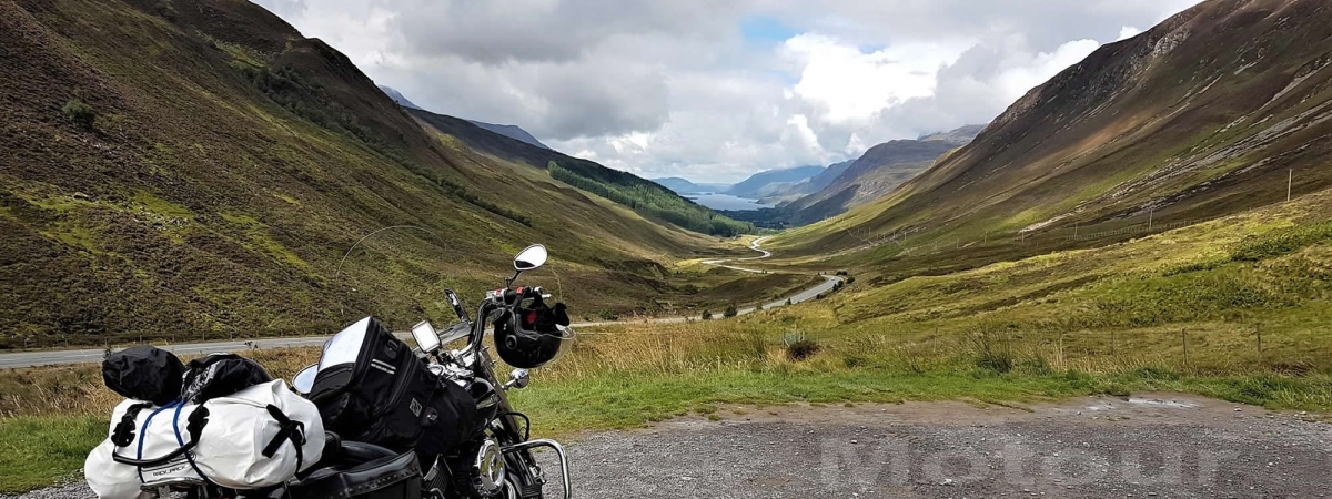 glen coe Schotland met motorfiets motour motorvakanties 