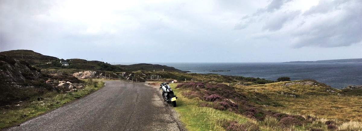 Motorfiets in the highlands Schotland