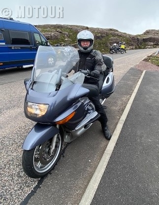 Honda Goldwing met berijder motorreis Schotland
